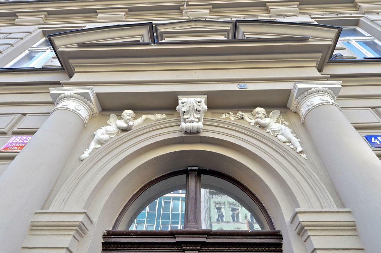 Spacious Cozy In Centre Praga
